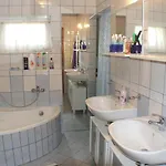 Eden Case de vacanță Fonyód
