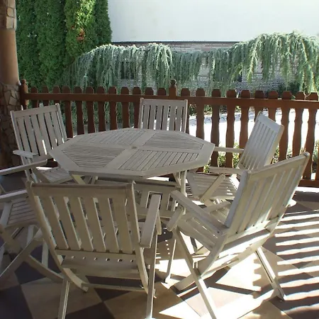 Holiday home Eden